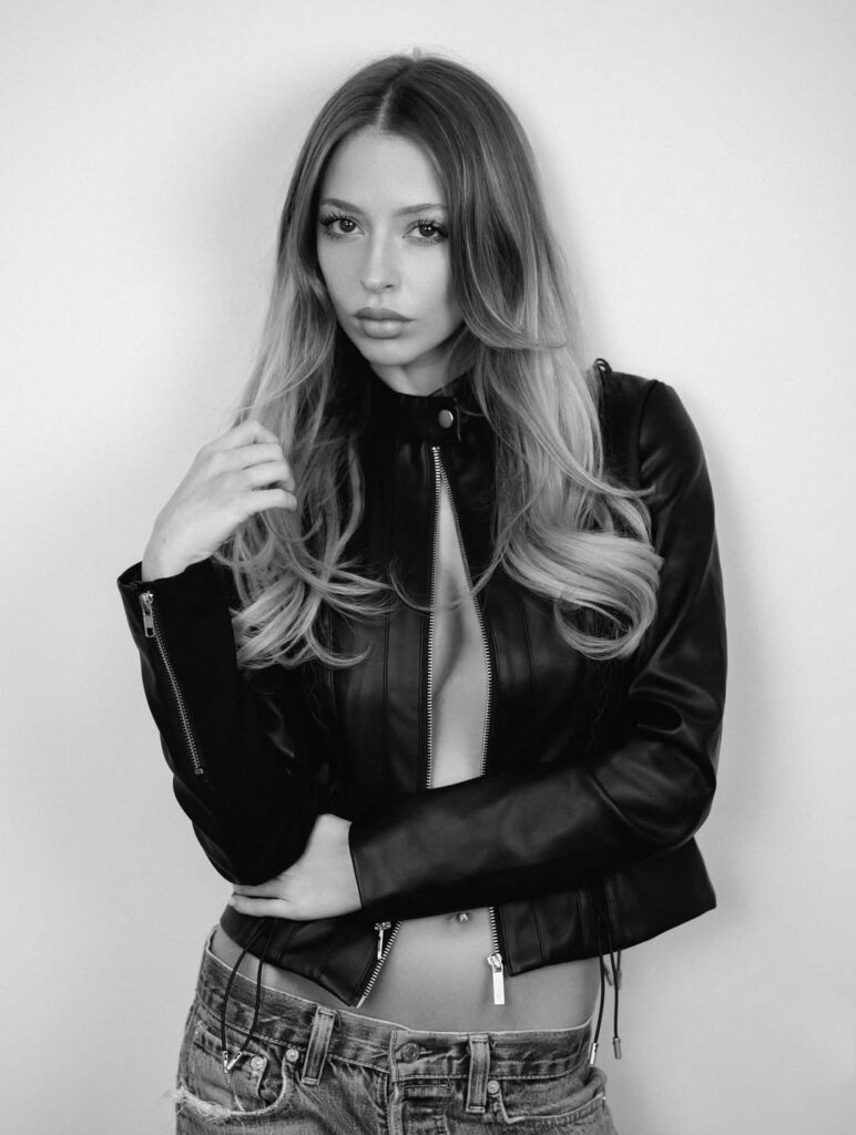 Jazmyn Makenna Age, Height, Family, Facts, Hobbies, and More