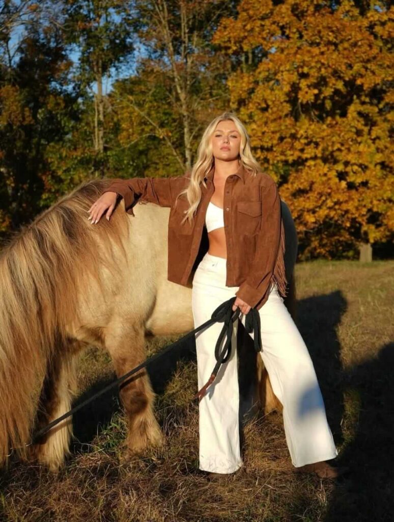 Katie Sigmond Age, DOB, Hobbies, Family, Net Worth, and More