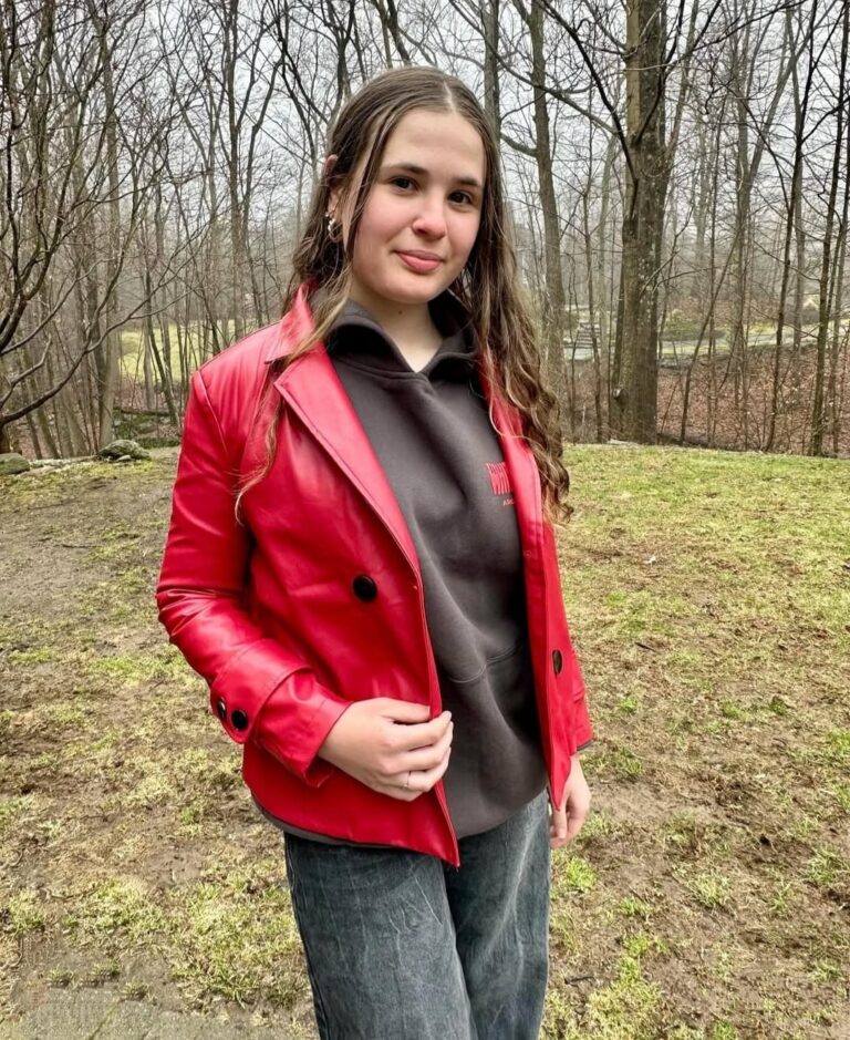 Lexia Hayden Age, Birthplace, Hobbies, Family, Facts, and More