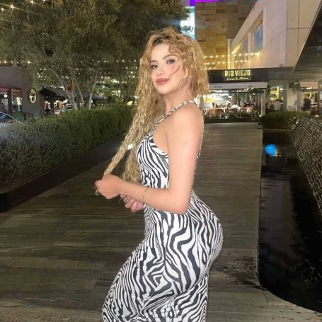 Ximena Yaquin Age, Hobbies, Net Worth, Family, Bio, and More